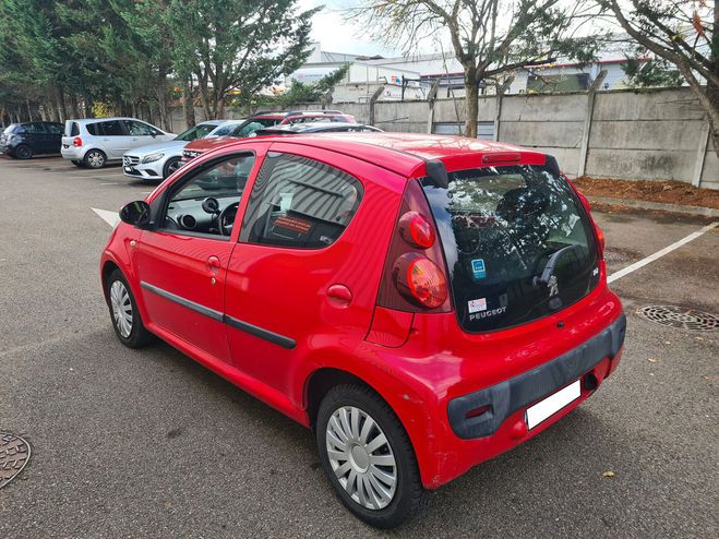 Peugeot 107 1.0 12v Rouge de 2013