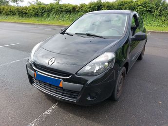  Voir détails -Renault Clio 1.5 DCI  PHASE II DYNAMIC à Fontenay-sous-Bois (94)