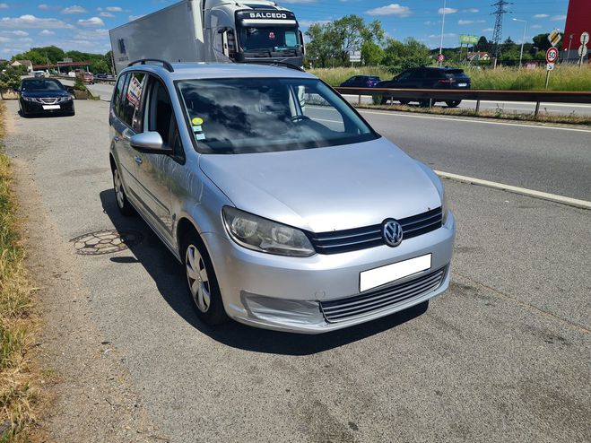 Volkswagen Touran 1.6 TDI 105 TREND LINE 7 PLACES 4500E Gris de 2010