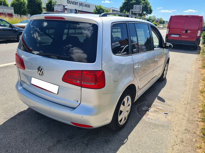 Volkswagen Touran 1.6 TDI 105 TREND LINE 7 PLACES 4500E Gris de 2010