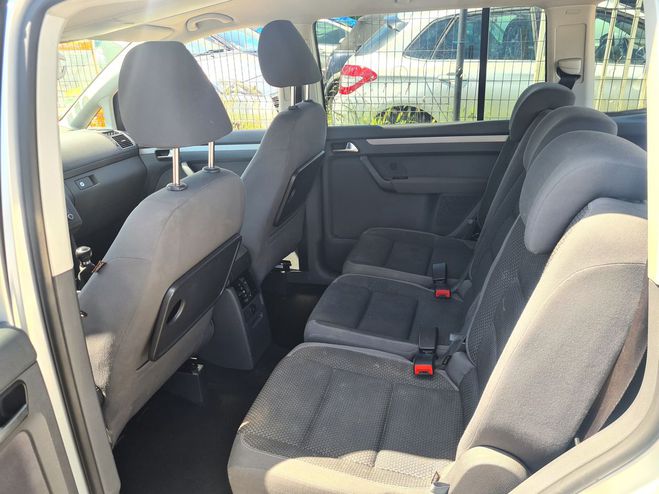 Volkswagen Touran 1.6 TDI 105 TREND LINE 7 PLACES 4500E Gris de 2010