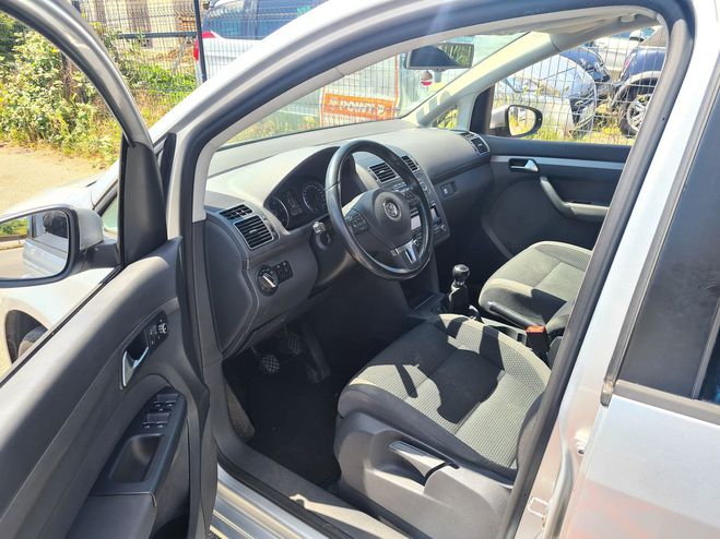 Volkswagen Touran 1.6 TDI 105 TREND LINE 7 PLACES 4500E Gris de 2010