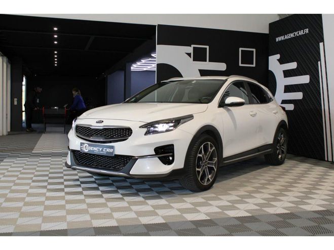 Kia Xceed 1.5 T-GDI - 160 Suivi garantie 09/2028 BLANC de 2021