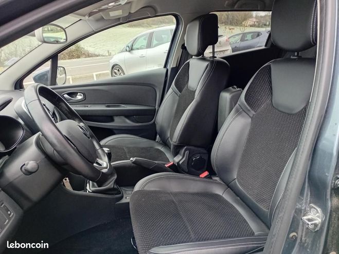 Renault Clio IV ESTATE dCi 90 E6C Intens Gris de 2018