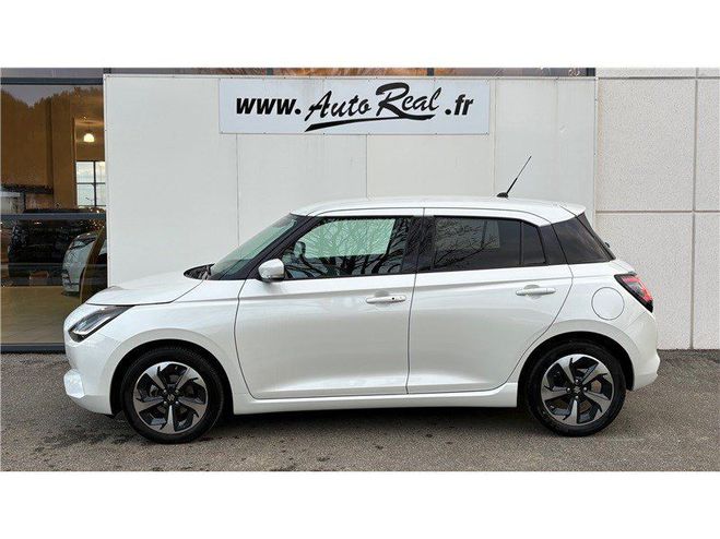 Suzuki Swift 1.2 Dualjet Hybrid Pack PURE WHITE PEARL de 2025