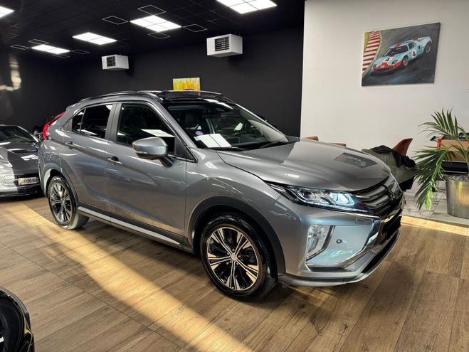 Cliquer pour voir la photo suivante Mitsubishi Eclipse Cross 1.5 MIVEC 163 INSTYLE 2WD Gris Clair Métallisé de 2018