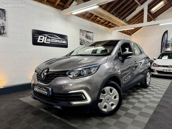 Cliquer pour voir la photo suivante Renault Captur 0.9 TCE 90CH LIFE 19 Gris de 2019