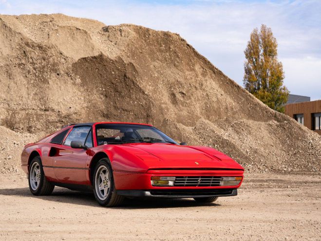Ferrari 328 1985 ? GTS rouge de 1985