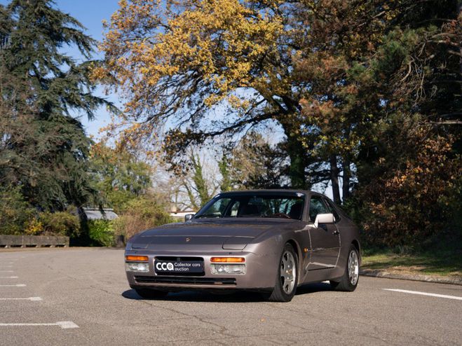 Porsche 944 1988 ? Turbo cup gris de 1988