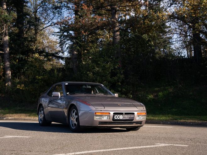 Porsche 944 1988 ? Turbo cup gris de 1988