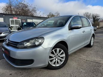  Voir détails -Volkswagen Golf VI 1.6TDI 105CH BlueMotion FAP Confortli à Gerzat (63)