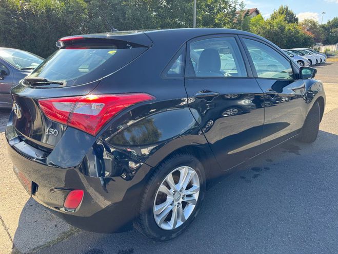 Hyundai I30 1.4 CRDI 90CH Pack Inventive BlueDrive Noir de 2012