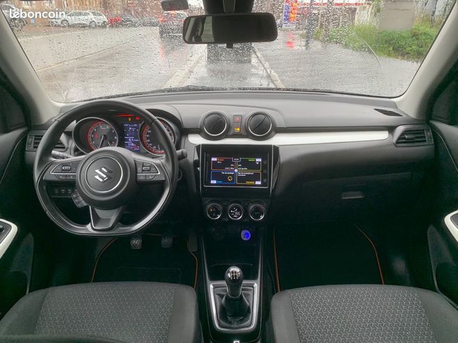 Suzuki Swift 1.2 dualjet shvs 90 avantage start&stop  Noir de 2020