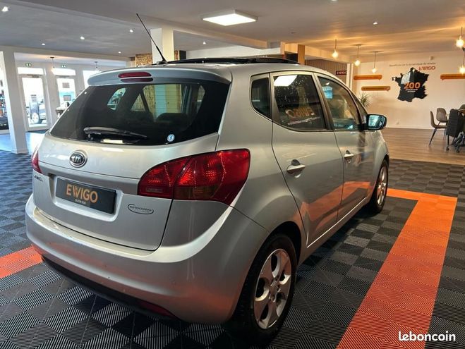 Kia Venga 1.6 125 PREMIUM BVA   TOIT OUVRANT 2ME  Gris de 2010