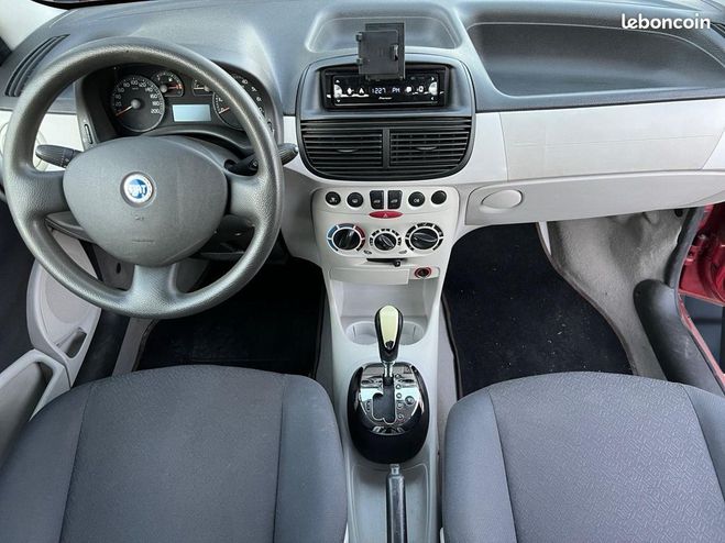Fiat Punto 1.2 80 class bva -1 ere main-clim-blueto Rouge de 2003