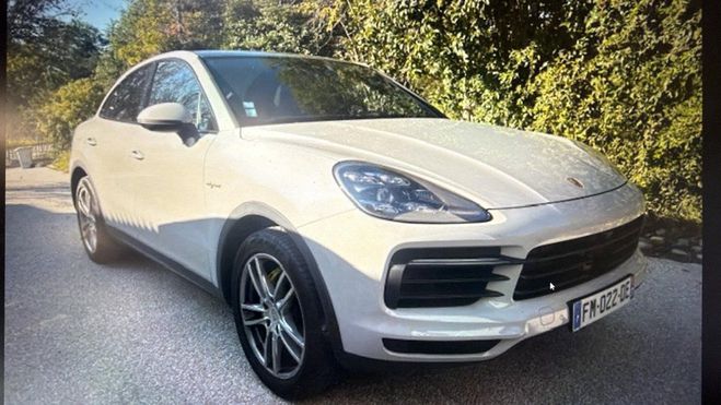 Porsche Cayenne COUPE (9YB) 3.0 V6 462CH E-HYBRID Blanc de 2019