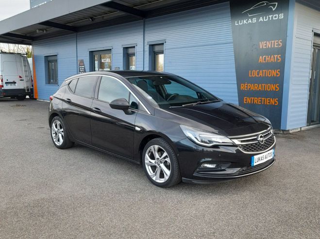 Cliquer pour voir la photo suivante Opel Astra 1.4 Turbo 150 ch Start/Stop Dynamic Noir de 2015