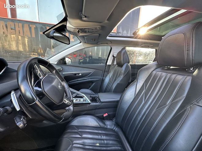 Peugeot 5008 1.6 BLUEHDI 120CH ALLURE S&S EAT6 Noir de 2017