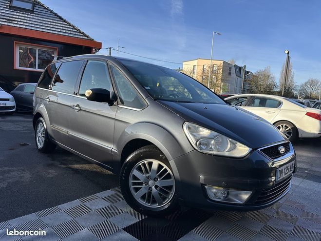 Ford Galaxy 1.8 TDCI 125CH GHIA Gris de 2006