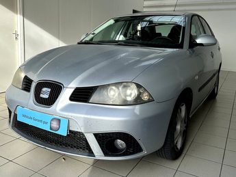 Voir détails -Seat Ibiza III 1.4 16v 85ch Sport Edition 5p à Tonnay-Charente (17)