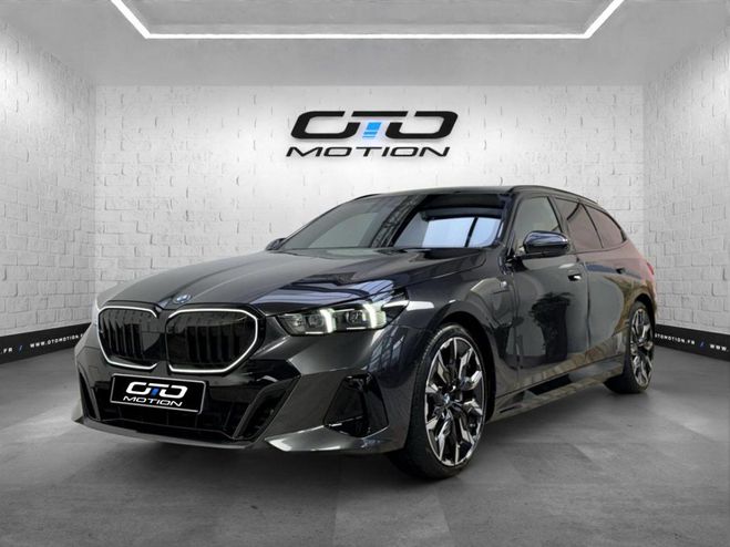 BMW Serie 5 TOURING 550e xDrive PHEV 489 ch BVA8 G61 Gris Sophisto de 2025