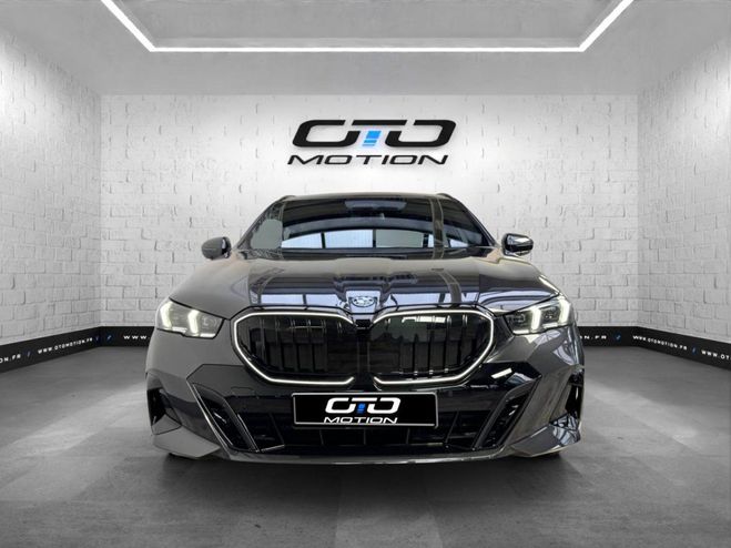 BMW Serie 5 TOURING 550e xDrive PHEV 489 ch BVA8 G61 Gris Sophisto de 2025