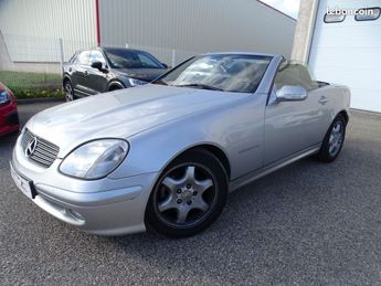  Voir détails -Mercedes Classe SLK Classe 200K BA à Chassieu (69)