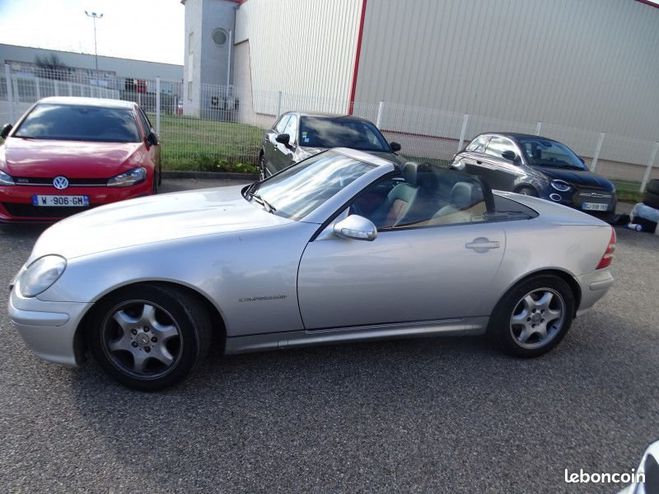 Mercedes Classe SLK Classe 200K BA Gris de 2002