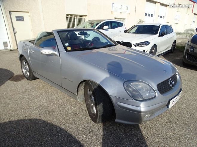 Mercedes Classe SLK Classe 200K BA Gris de 2002