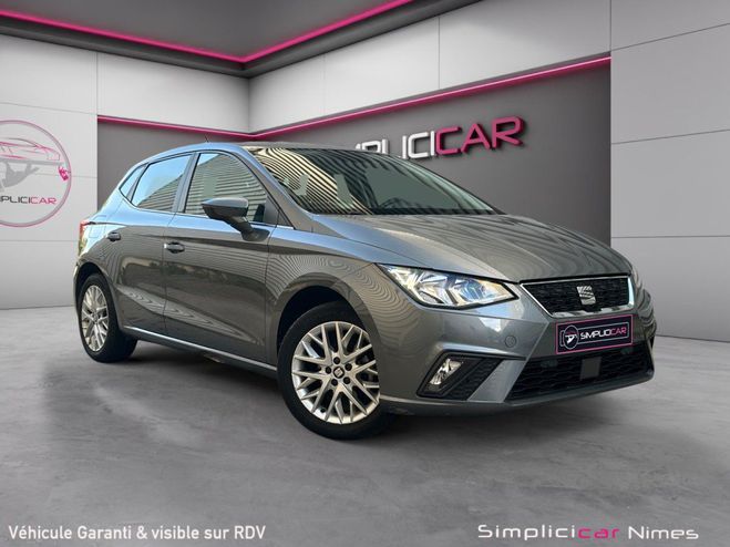 Cliquer pour voir la photo suivante Seat Ibiza 1.0 75 ch URBAN - Carplay - Radars Av/Ar Gris de 2018