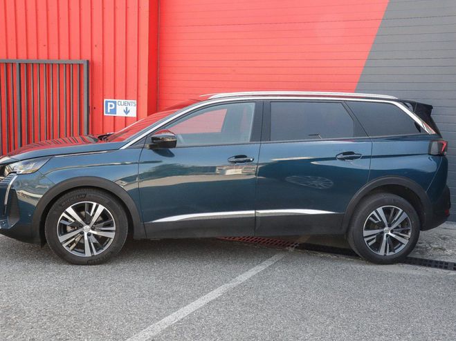 Peugeot 5008 1.2i Hybrid 136 e-DCS6 GT CHAINE SON FOC BLEU de 2024