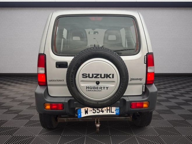 Suzuki Jimny 1.5 DDiS 86 ch JLX Gris de 2009