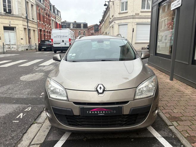 Renault Megane III BERLINE dCi 85 eco2 Carminat Tom-Tom Beige de 2010