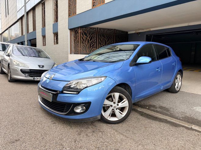 Renault Megane III BERLINE 1.2 L TCE 115 CV - Dynamique Bleu de 2012