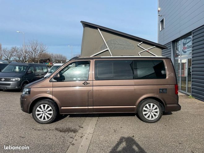 Volkswagen California VW T5 Confort 2.0L TDi 140Ch marron Marron de 2011