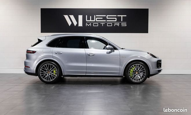 Porsche Cayenne Turbo S Hybrid 680 Immatriculation fran Gris de 2019