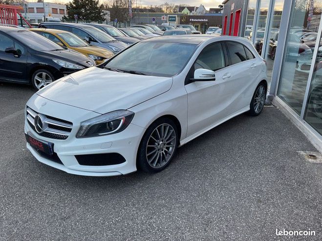 Mercedes Classe A 200 FASCINATION PACK AMG Blanc de 2013