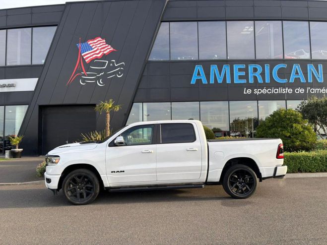Dodge Ram 1500 CREW SPORT NIGHT EDITION HAYON MULT Blanc de 2021