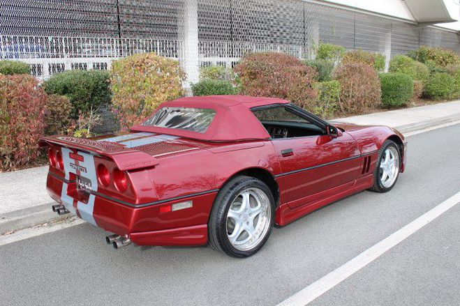 Chevrolet Corvette C4 CABRIOLET 5.7 BVA ROUGE RUBIS de 1987