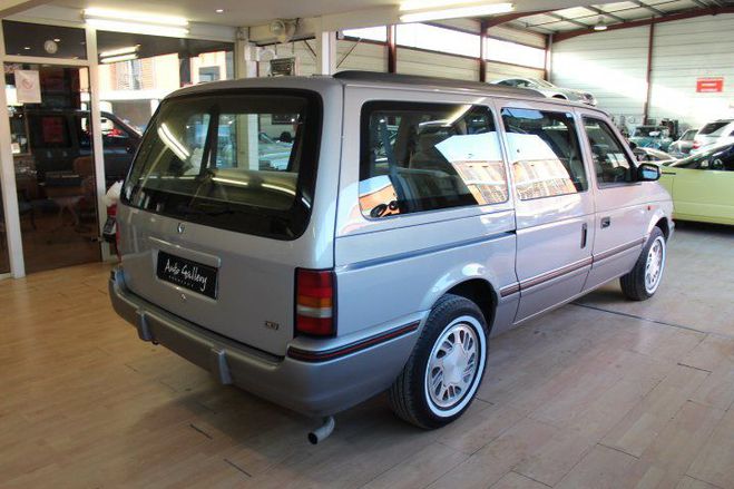 Chrysler Grand Voyager V6 3.3 LE LIGY SILVER FERN de 1992