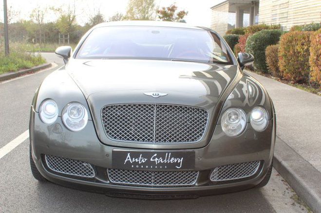 Bentley Continental GT W12 CYPRESS GREEN de 2004