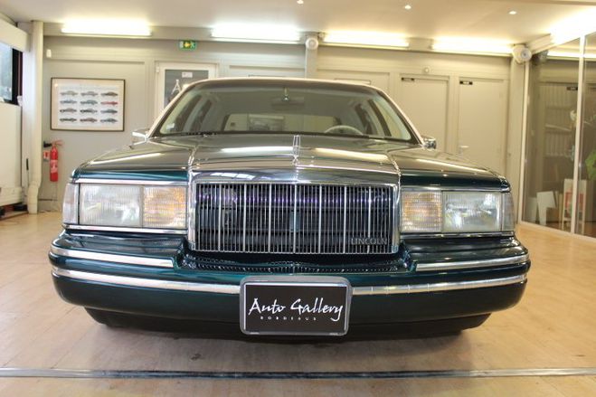 Lincoln Town car 4.6 SIGNATURE NICKLAUSS Vert Nacr de 1992