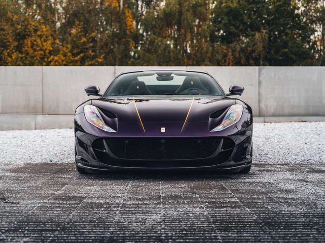 Ferrari 812 Superfast GTS Atelier- Viola Hong Kong Carbon VAT Mauve Mtallis de 
