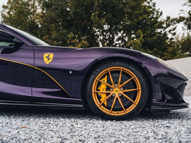 Ferrari 812 Superfast GTS Atelier- Viola Hong Kong Carbon VAT Mauve Mtallis de 