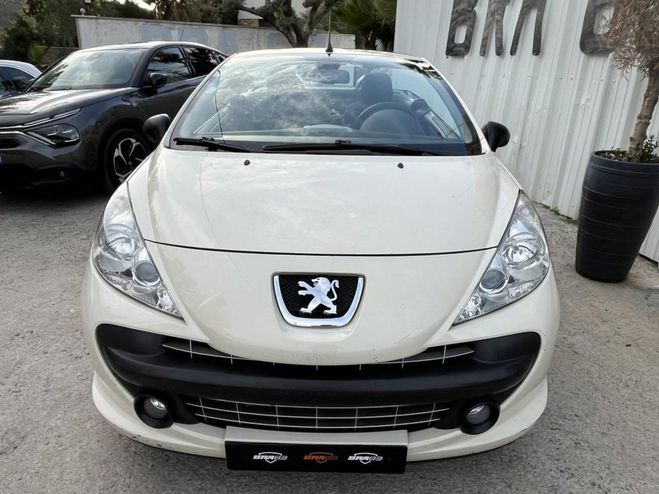 Peugeot 207 CC 1.6 HDi 16V FAP - 110 COUPE CABRIOLET BEIGE FONCE de 2008