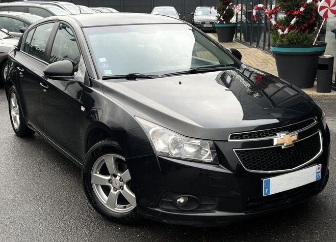Chevrolet Cruze 1.6 16V 124 Cv 1ERE MAIN / 94 300 Kms CR Noir de 2011