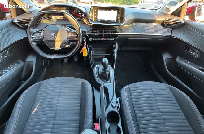 Peugeot 208 generation-ii 1.2 puretech 75 ch active  Rouge de 2019