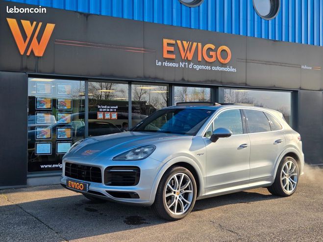 Porsche Cayenne 3.0 e-hybrid 462 ch pack sport design pd Gris de 2019