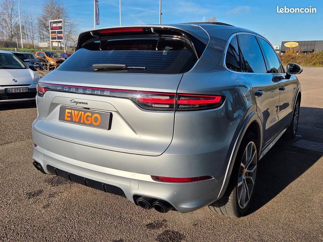 Porsche Cayenne 3.0 e-hybrid 462 ch pack sport design pd Gris de 2019