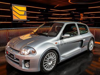  Voir détails -Renault Clio 2 SPORT V6 230CH PHASE 1 à Rivesaltes (66)